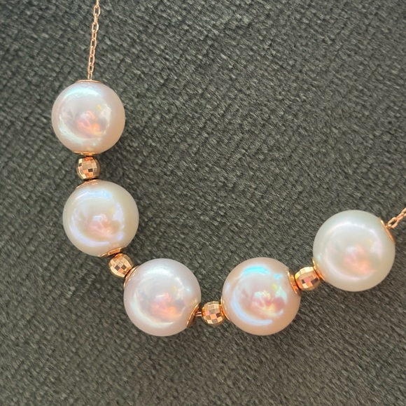 18K Gold The Starry Night 8.5mm+ Akoya Pearl Adjustable Necklace - Picture 3 of 10